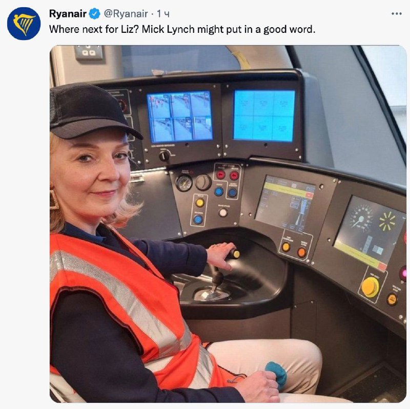 Ryanair и их реакция на инфоповоды, примерно как Aviasales у нас. Отлично, быстр…